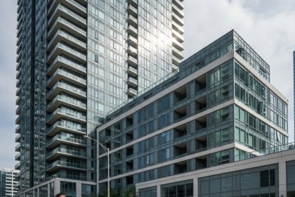 Downtown Toronto Condo Rentals Surge Amid Return-to-Office Push
